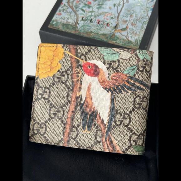 Gucci Tian Bird Print GG Supreme Coated Canvas Bifold Wallet